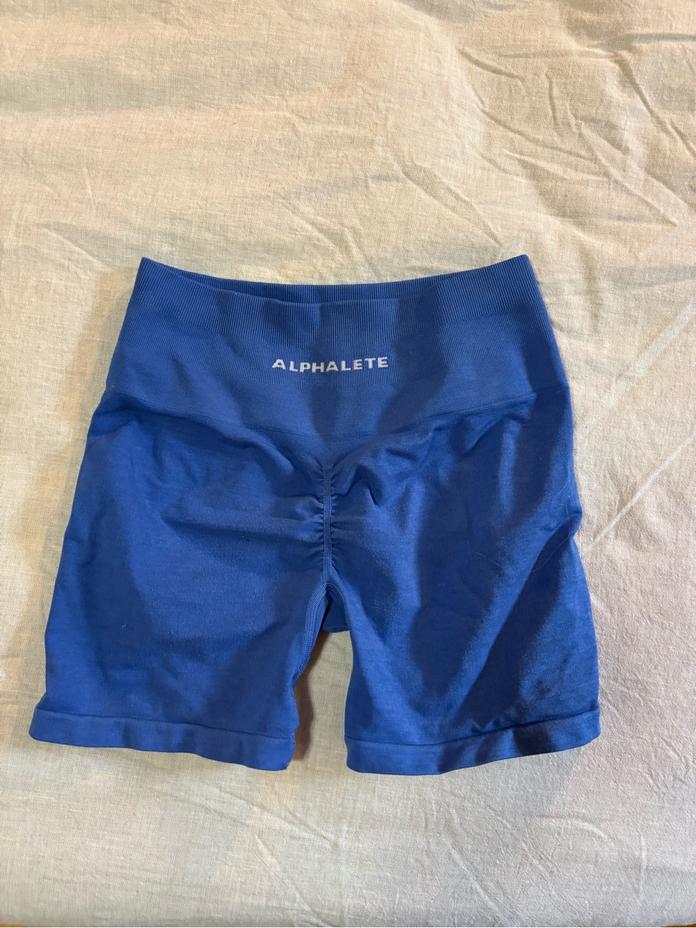Alphalete Women's Blue High-Waist Scrunch Bike Shorts